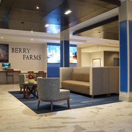 Holiday Inn Express & Suites Franklin - Berry Farms By Ihg エクステリア 写真