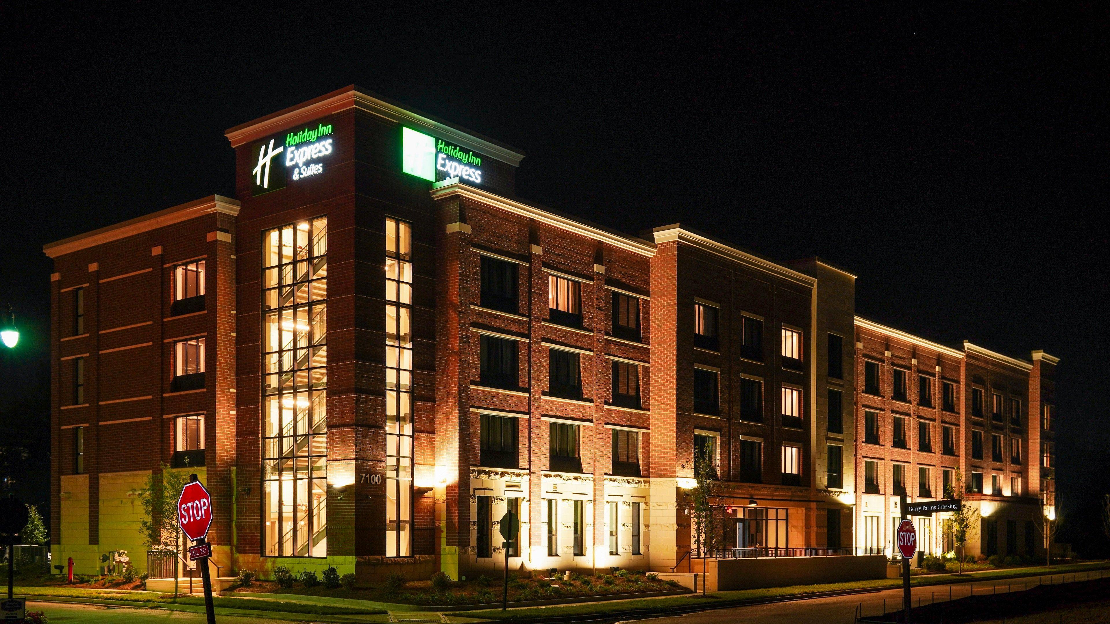 Holiday Inn Express & Suites Franklin - Berry Farms By Ihg エクステリア 写真